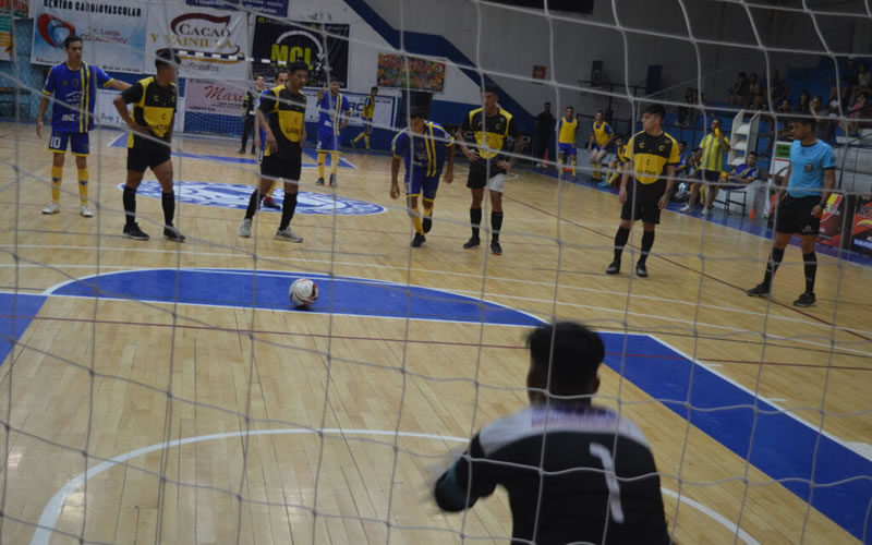 Copa Concordiense de Futsal: Def. Nebel y Asoc. Boquenses jugarán la final