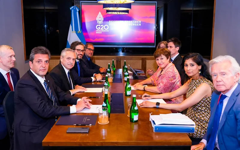 El Gobierno buscará cerrar la última revisión del año con el FMI y abrir el debate sobre las metas en 2023