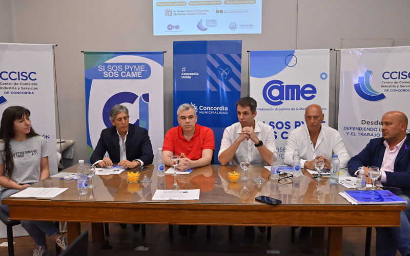 El Centro de Comercio y la Municipalidad impulsan el “Compre Local” para las Fiestas de Navidad y Reyes