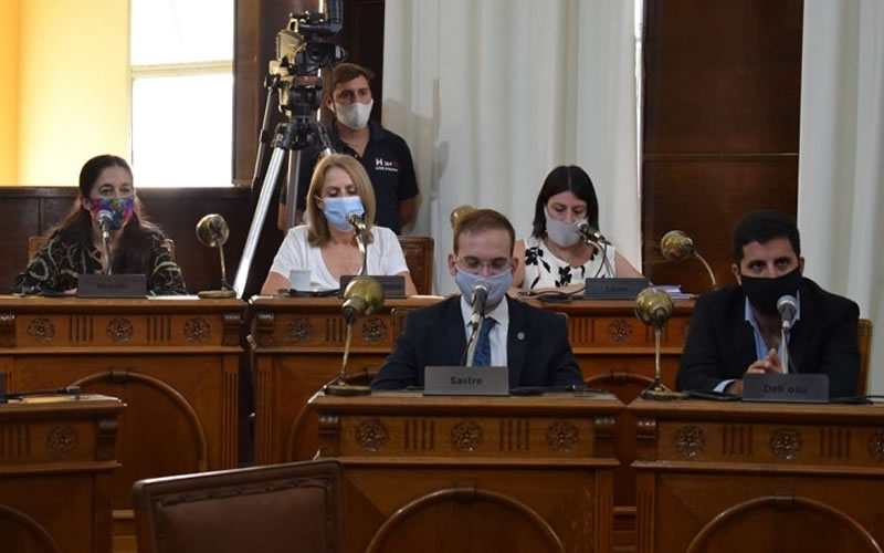 Concejales Juntos por el Cambio: «Vamos a solicitar que el Ejecutivo convoque a Enersa»