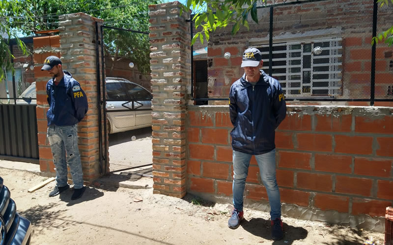 La Policía de Entre Ríos y la Federal allanaron casas, secuestraron drogas y desarticularon una banda narco criminal