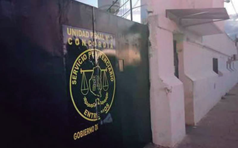 Detienen a una mujer que intentó ingresar droga en la UP3