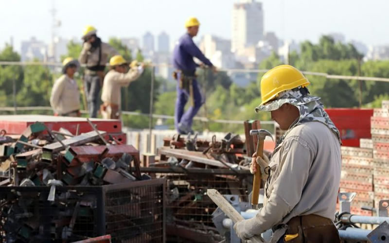 La actividad industrial y la construcción cayeron en septiembre