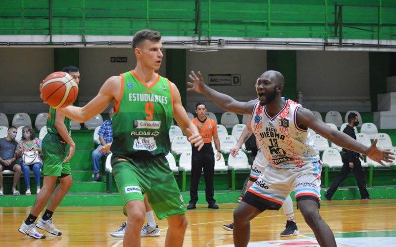 Estudiantes cierra el año recibiendo a Viedma