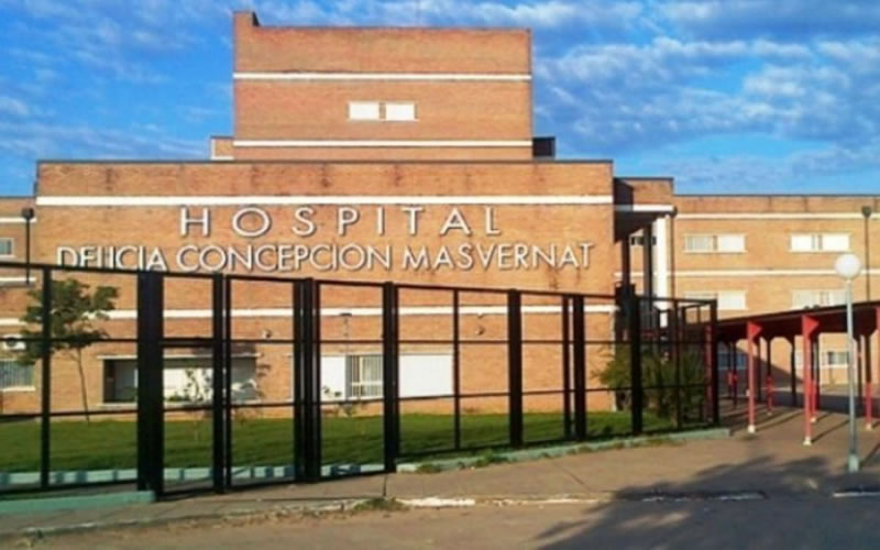 Motociclista chocó contra una ambulancia y fue trasladado al Masvernat