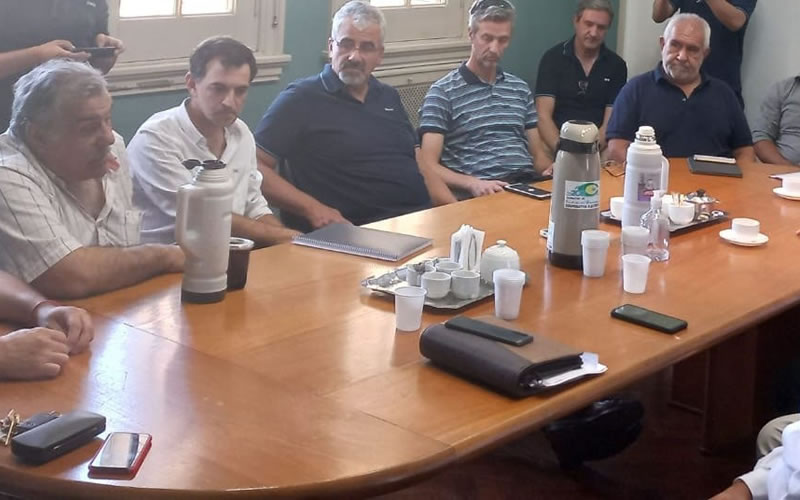 Importante encuentro de autoridades de ENERSA y Cooperativa Eléctrica