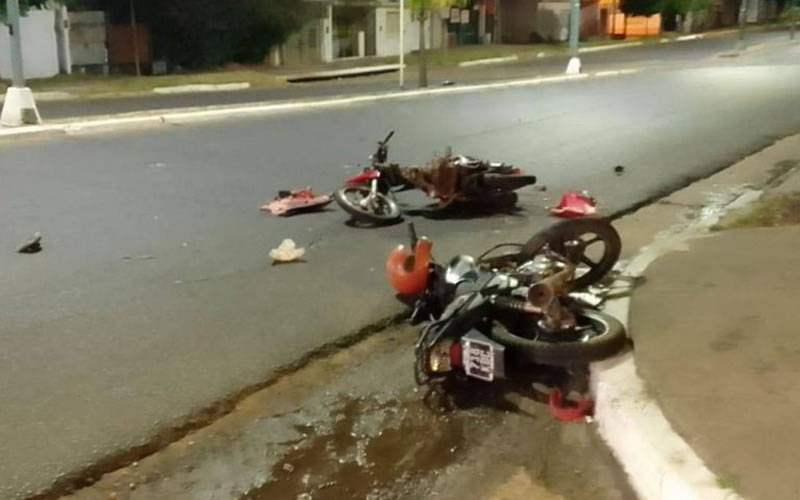 Dos motos chocaron cuando circulaban en el mismo sentido