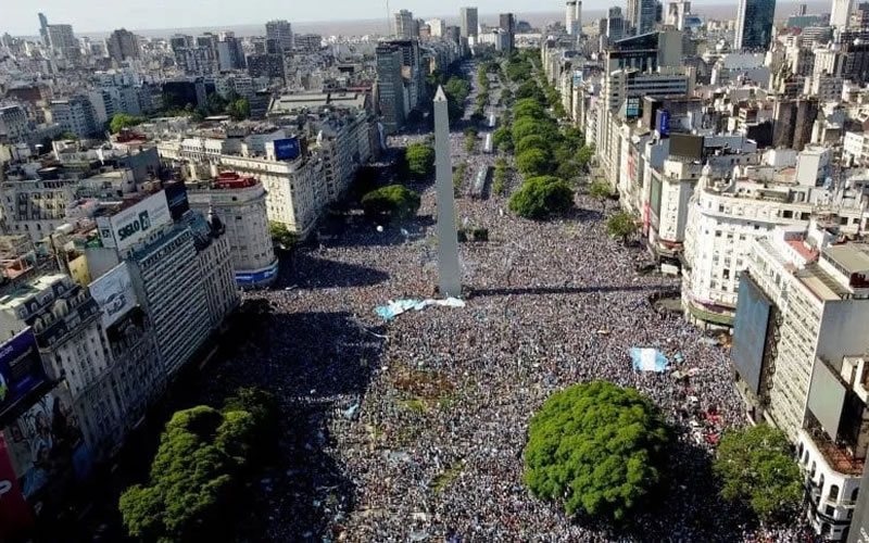 Decretaron feriado nacional por la llegada de la Selección Argentina al país tras ser campeón del mundo