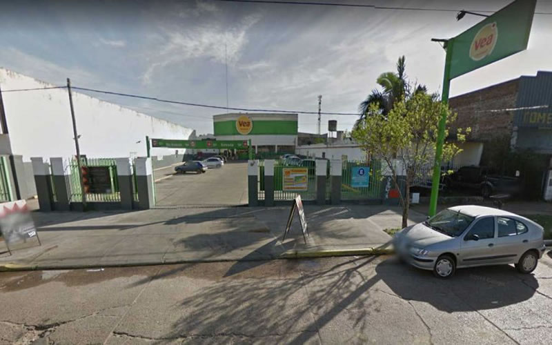 Detienen a mujer que intentó robar en un supermercado