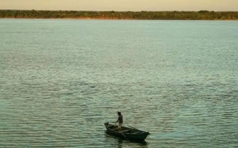 Pescadores uruguayos piden revisar las restricciones de CARU