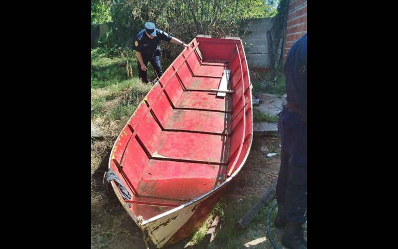 Fueron en busca de un bote y también secuestraron una planta de marihuana de más de un metro