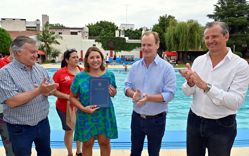 Bordet ratificó el respaldo “a los clubes que brindan contención social a los chicos y a los jóvenes”