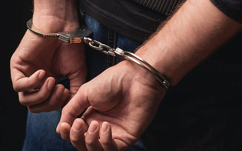 Detienen a un joven con pedido de captura