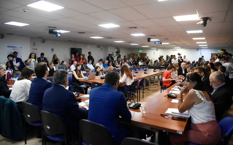 Diputados: Fuertes cruces entre oficialismo y oposición por el juicio político a la Corte