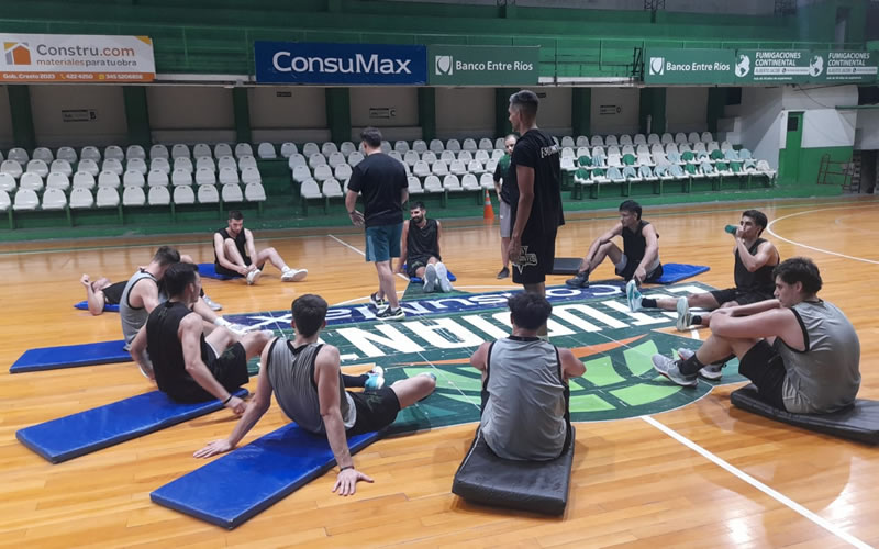 Estudiantes arranca el año recibiendo este lunes a Racing