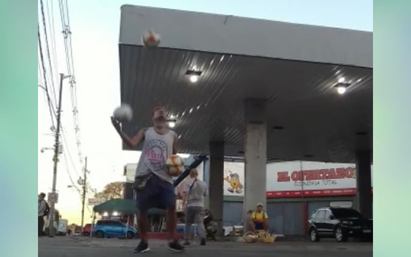 Yamil, artista callejero: «Al ser una de las ciudades más pobres del país, lo que están buscando es que no se vea la pobreza»