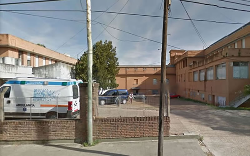 Tenía pedido de captura, fue a atenderse al hospital y lo detuvieron