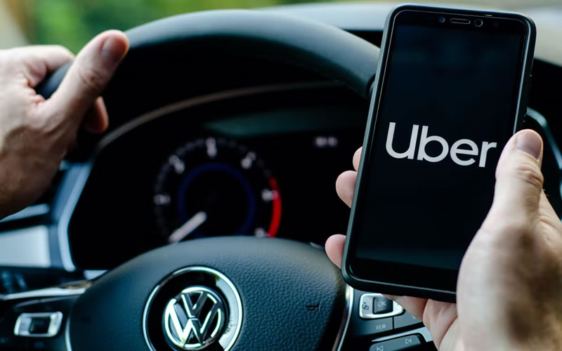 Uber confirmó su desembarco en Paraná y convoca choferes para trabajar