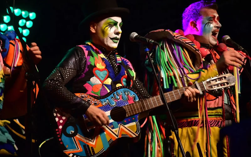 Con la presentación de la reconocida murga “Agarrate Catalina” Concordia tuvo un estelar cierre del Carnaval 2023