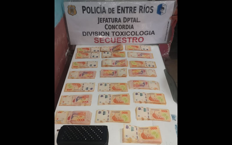 Una detenida y varios elementos secuestrados en allanamiento por narcomenudeo