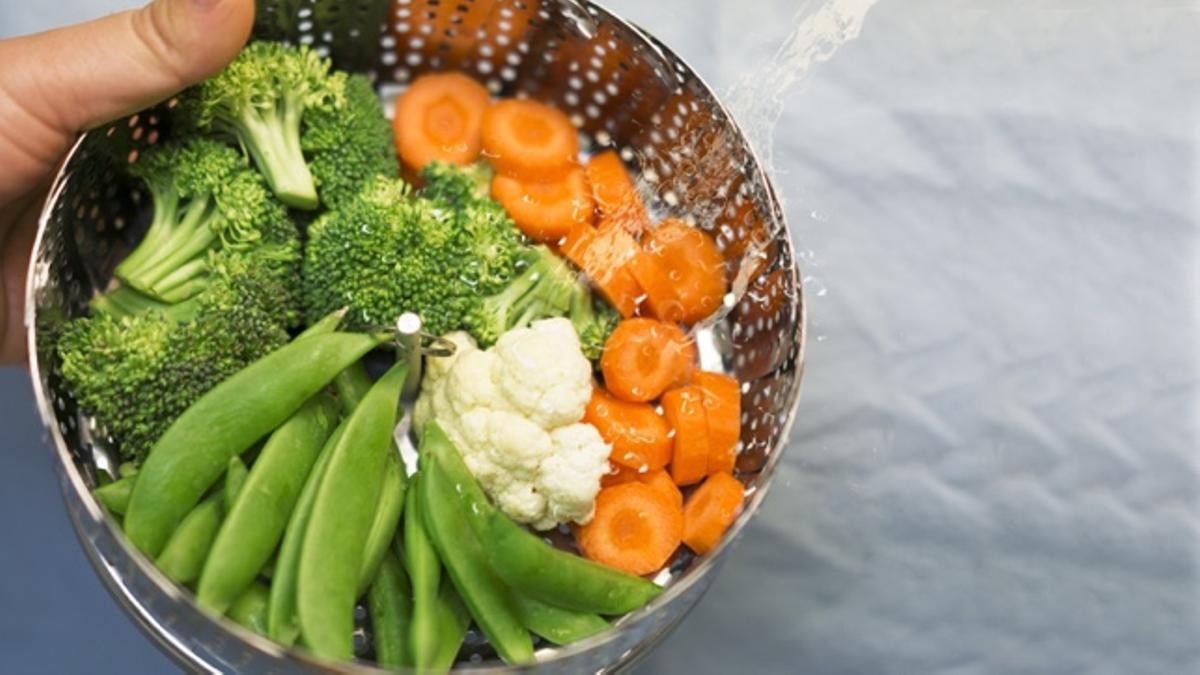 ¿Se pierden vitaminas al cocinar las verduras? Cómo HACER para evitarlo