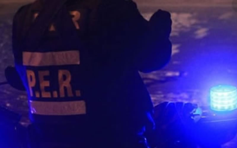 La policía intentó identificarlo pero se dio a la fuga