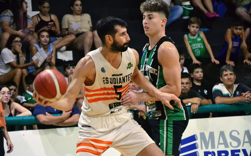 Estudiantes cerró la gira con derrota ante Villa Mitre