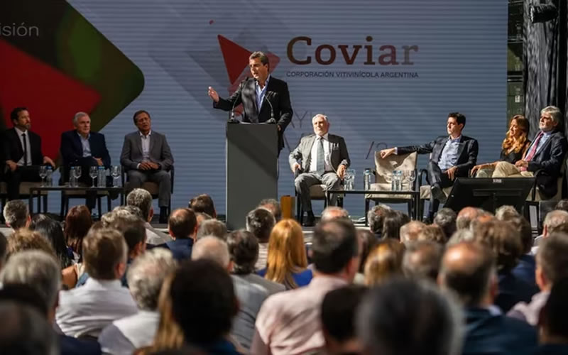 Dólar Malbec: Massa anunció que habrá un tipo de cambio diferencial para todas las economías regionales