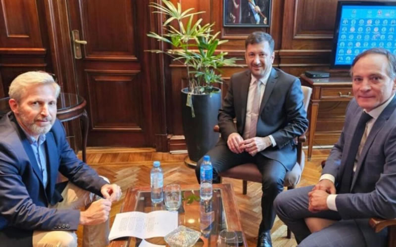 Kueider suma el respaldo de Frigerio para el proyecto de reducción de la tarifa eléctrica