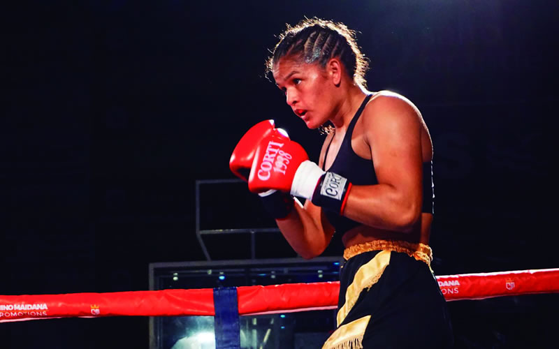 “Panterita” Lescano defiende su título en el Gimnasio Municipal