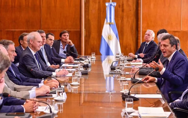 Canje de deuda: El Gobierno espera al menos un 50% de aceptación y aseguró que el FMI no objetó el esquema