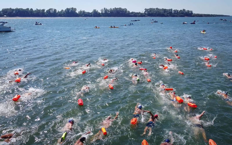Aguas Abiertas: El lago de Concordia recibe el cierre del Circuito del Río Uruguay