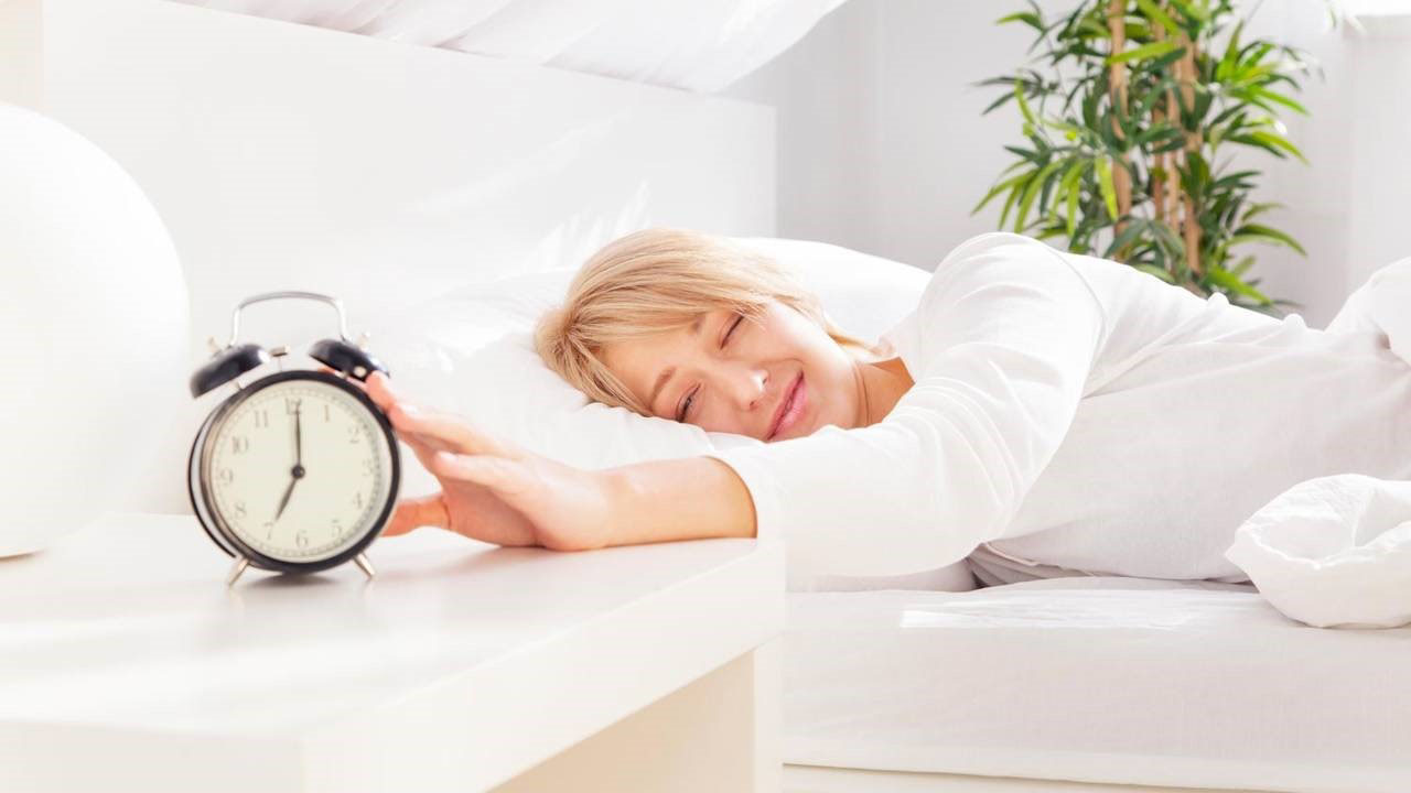 Cuántas horas hay que dormir por dia: ¿5 o 6 horas son suficientes?