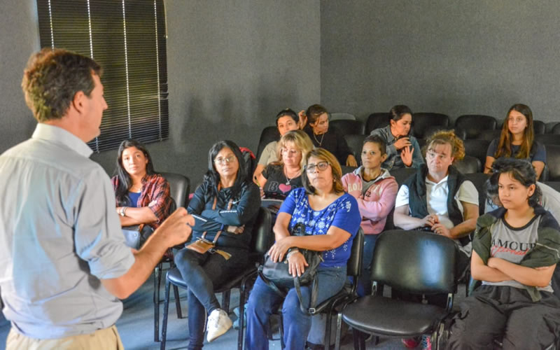 CAFESG capacita a emprendedoras textiles de Concordia