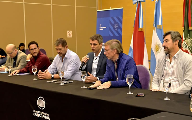 Bahillo y Cresto se reunieron con productores para hablar del Programa de Incremento Exportador