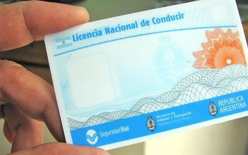 Promueven el Programa «Mí primera Licencia» para las escuelas secundarias