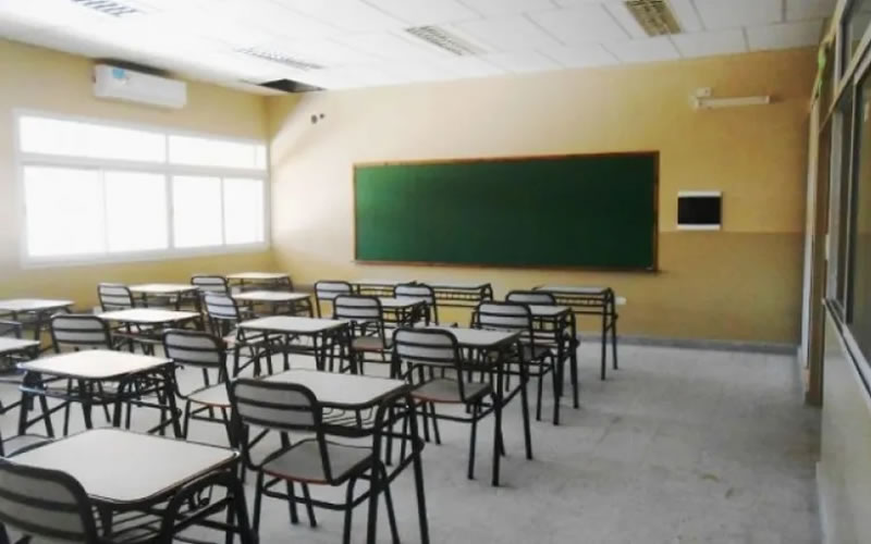 Agmer reclamó al gobierno por la demora del envío de elementos de limpieza a las escuelas