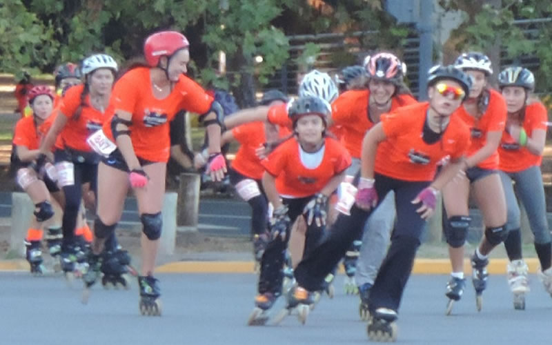 Con más de 40 alumnos la Escuela Patín en Línea Concordia se hizo presente en el Festival Farmacity