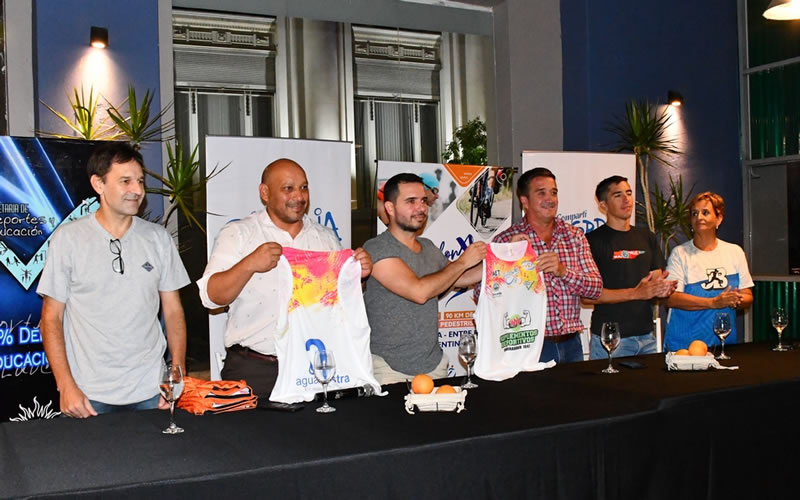 Se presentó oficialmente el Triatlón XL