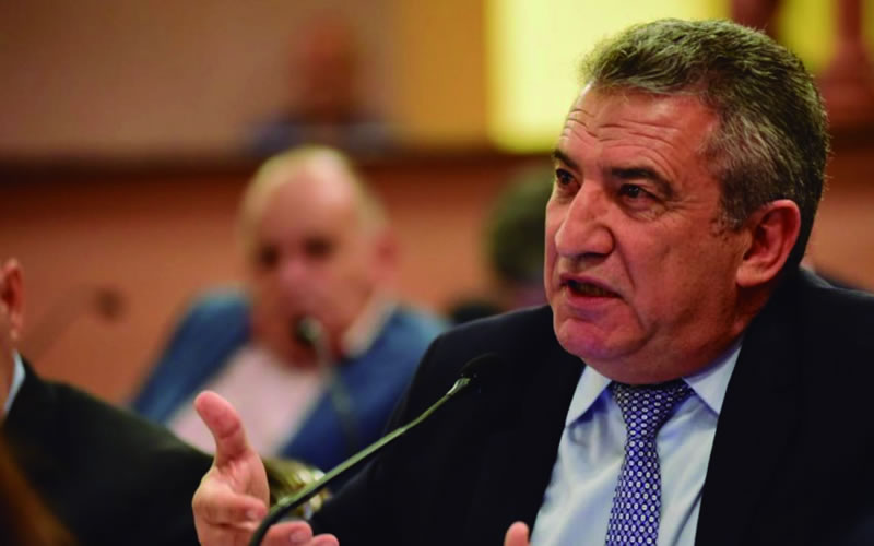 Urribarri fue imputado por enriquecimiento ilícito y citado a indagatoria
