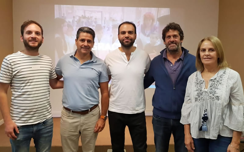 «La educación y la innovación son nuestra  mayor prioridad», sostuvieron desde JxER