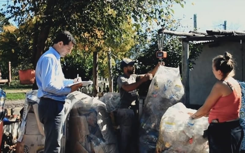 CAFESG promueve el compostaje domiciliario y el reciclado en barrios de Concordia