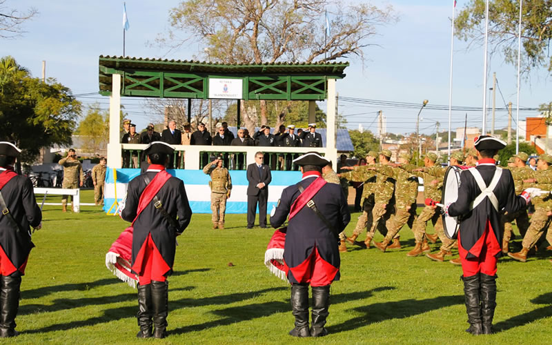 En el Regimiento de «Blandengues» se llevó a cabo el acto por el Día del Ejército