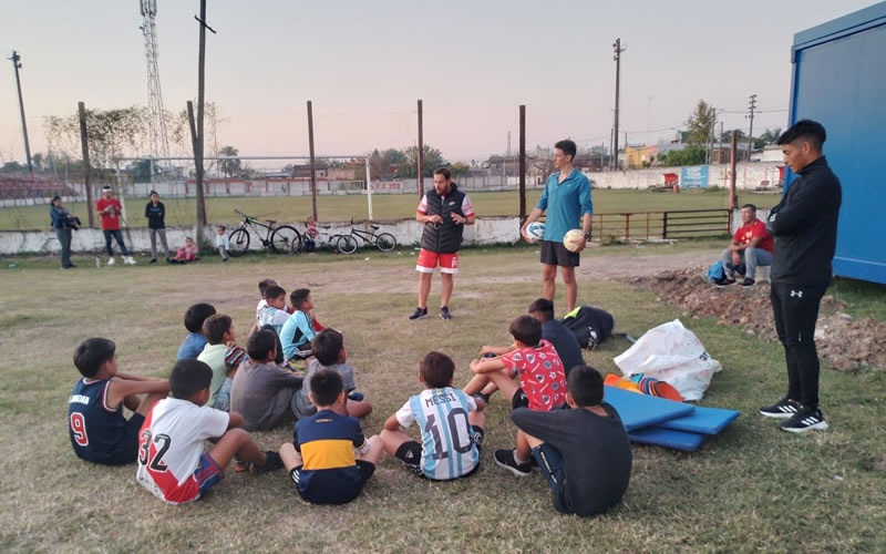 “Más gurises en el club, menos chicos en la calle”