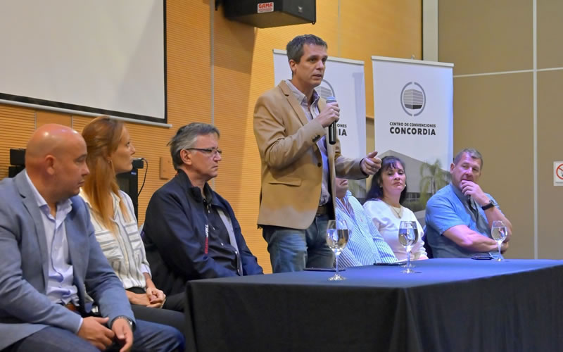 Mi Casa: Un nuevo centenar de familias beneficiadas por el Programa Municipal de Regularización Dominial