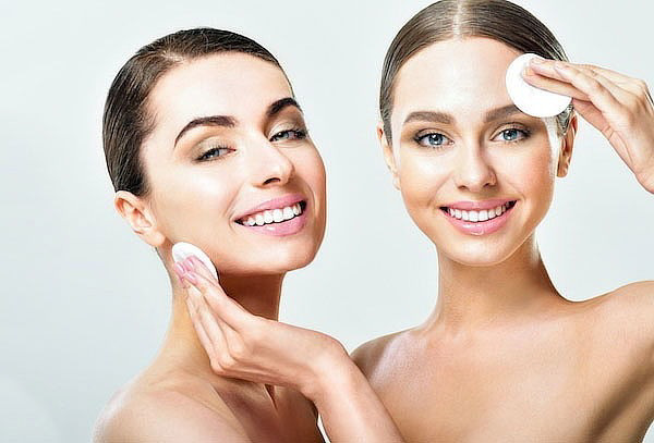 ¿Por qué es importante la rutina de limpieza facial?