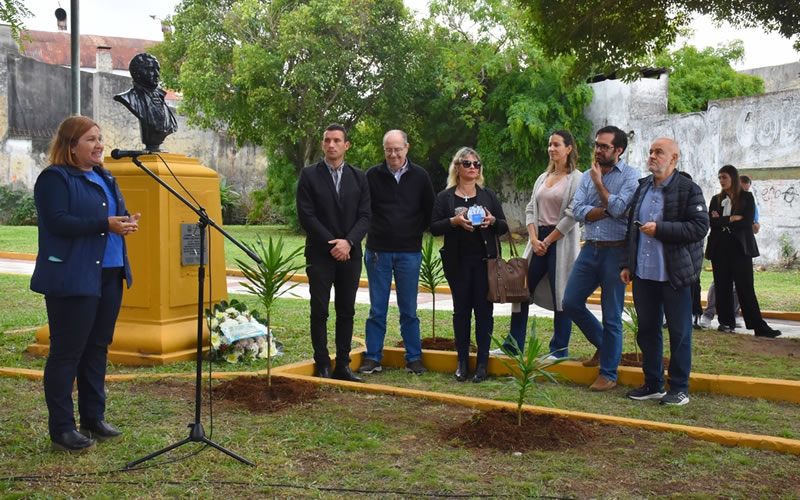 Con emotivos homenajes, se conmemoró el Día del Periodista