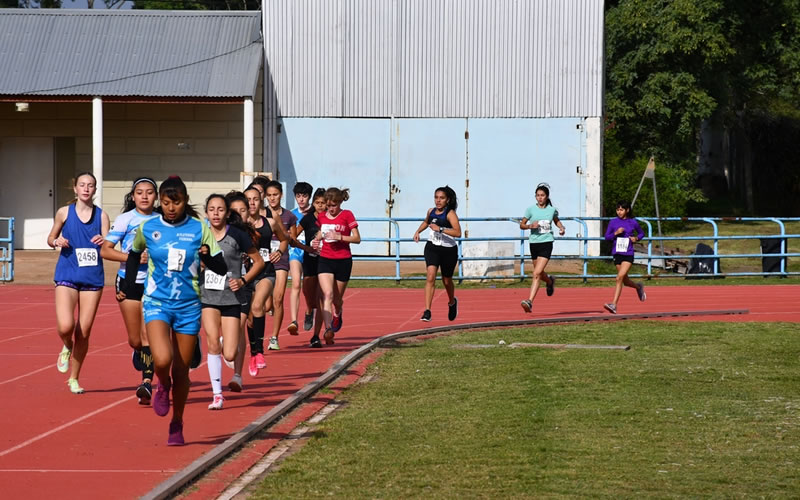 Comenzó el Programa Municipal de Atletismo “Jóvenes promesas”