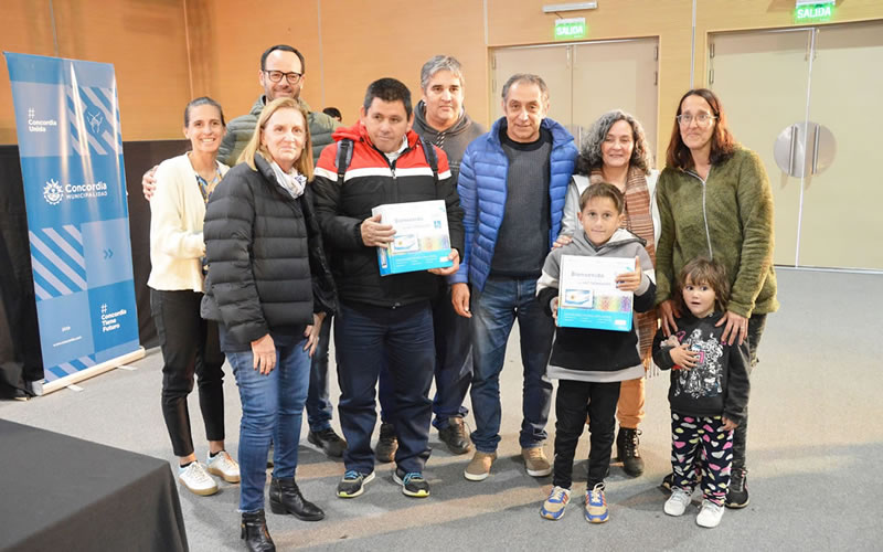 Personas con discapacidad de Concordia acceden a receptores de Televisión Digital Abierta con accesibilidad