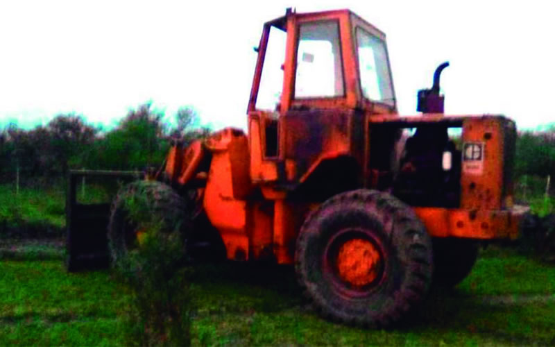 Un trabajador falleció al ser aplastado por una pala cargadora de desmonte